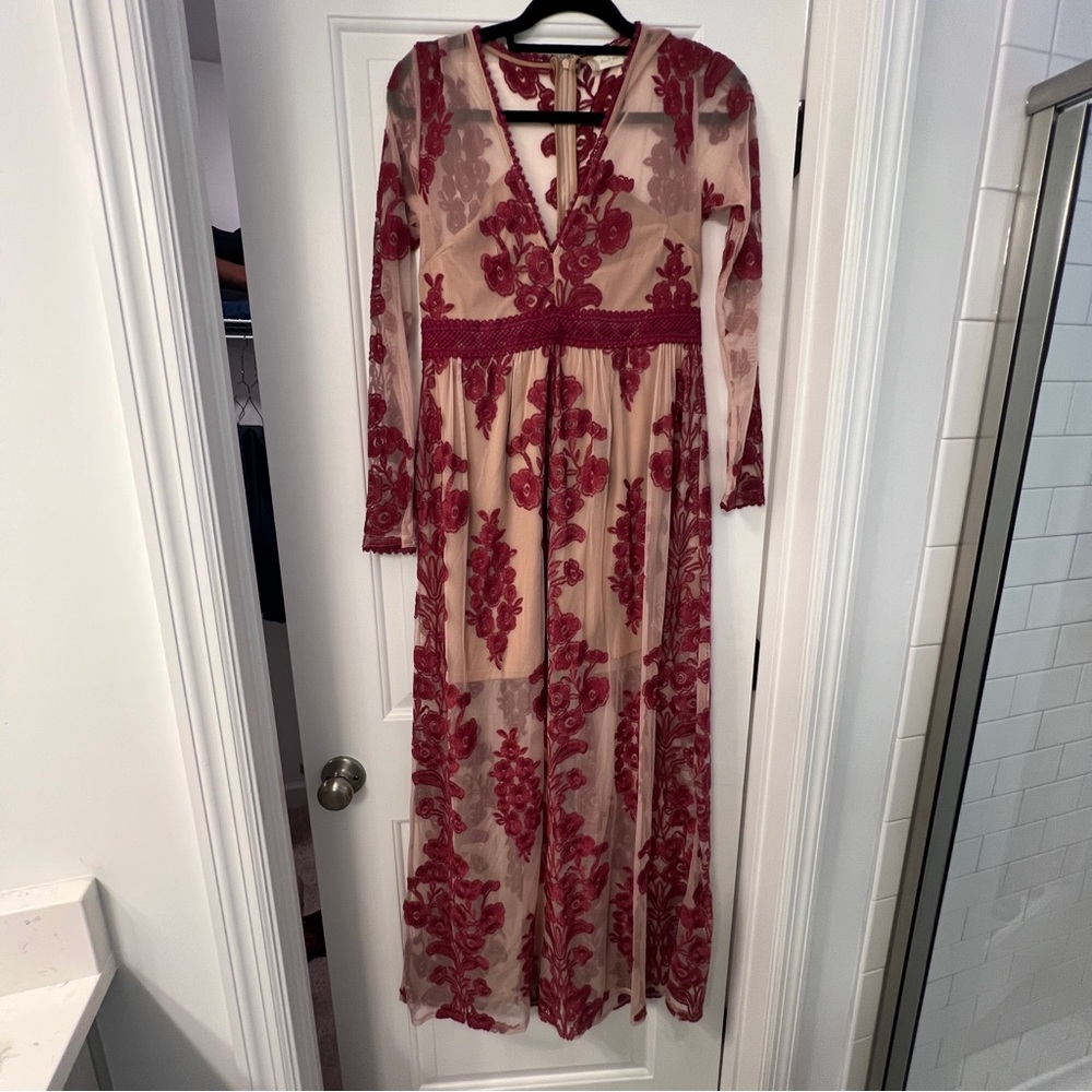 Lace dress